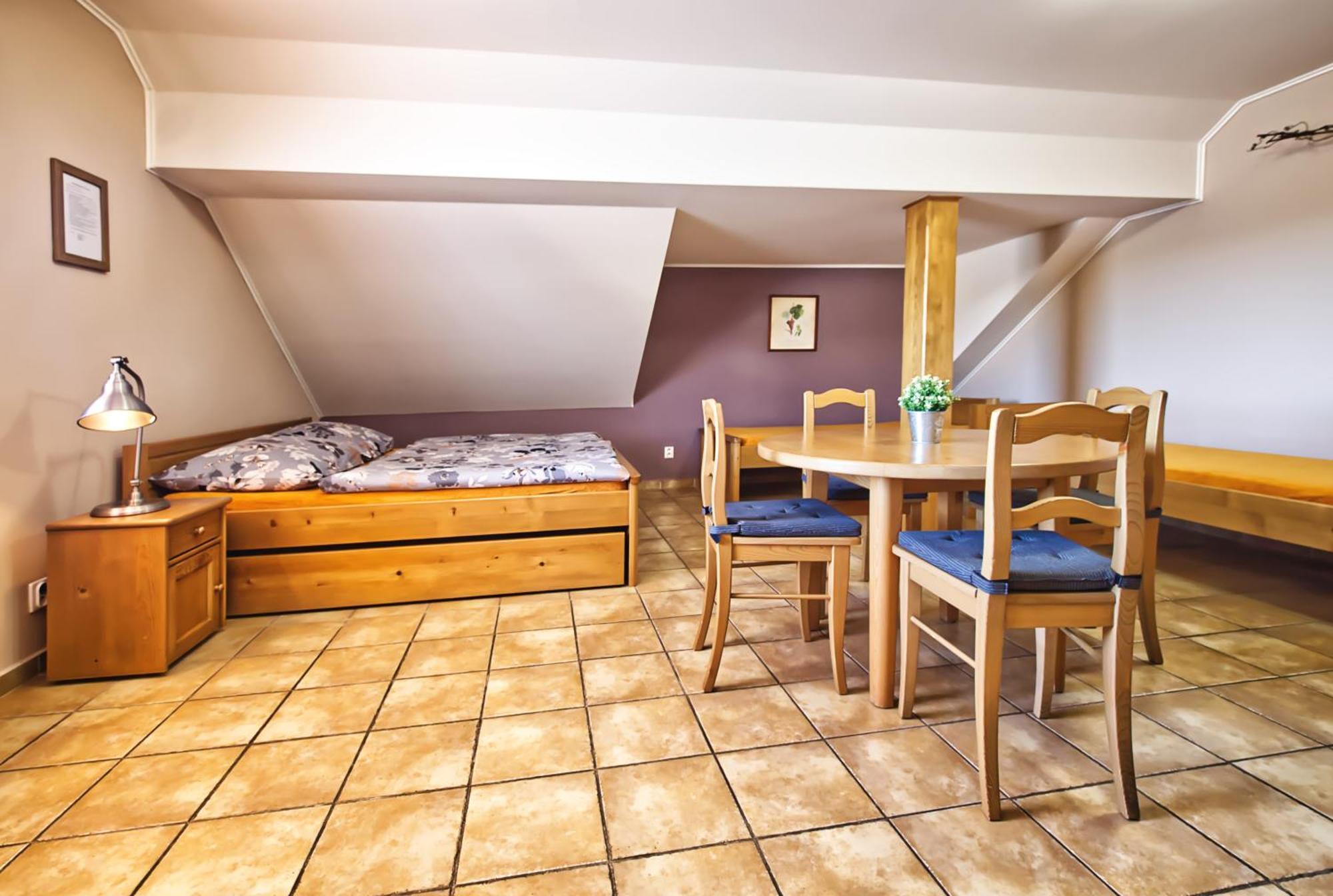 Penzion Vinarstvi Cervinka Horni Vestonice Exteriér fotografie